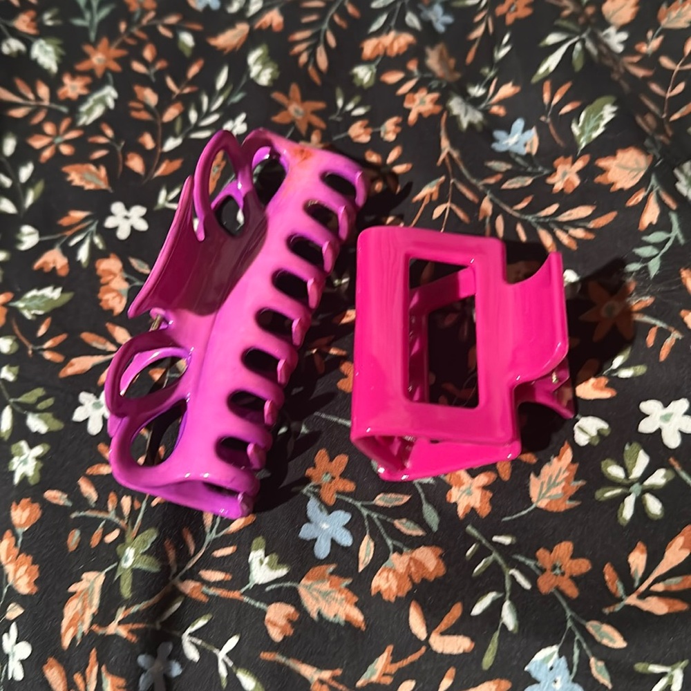 Pink Claw clip bundle
